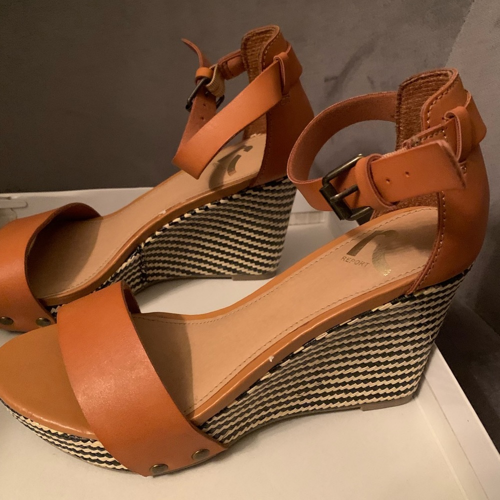 Report Espadrilles nude wedge